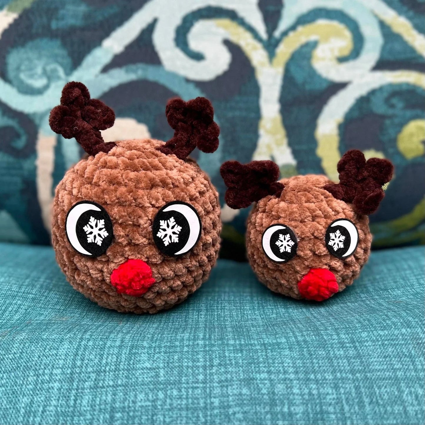 Randi the Mini Reindeer Crochet Pattern